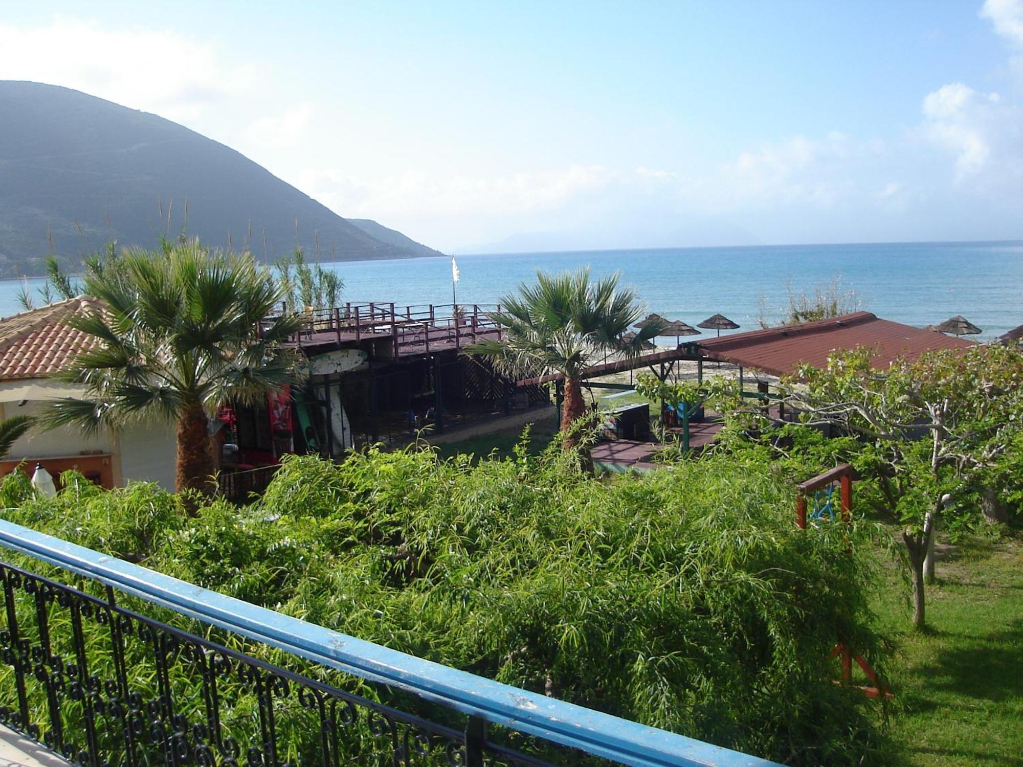 Nefeli Wind Club Aparthotel Vasiliki  Exterior photo