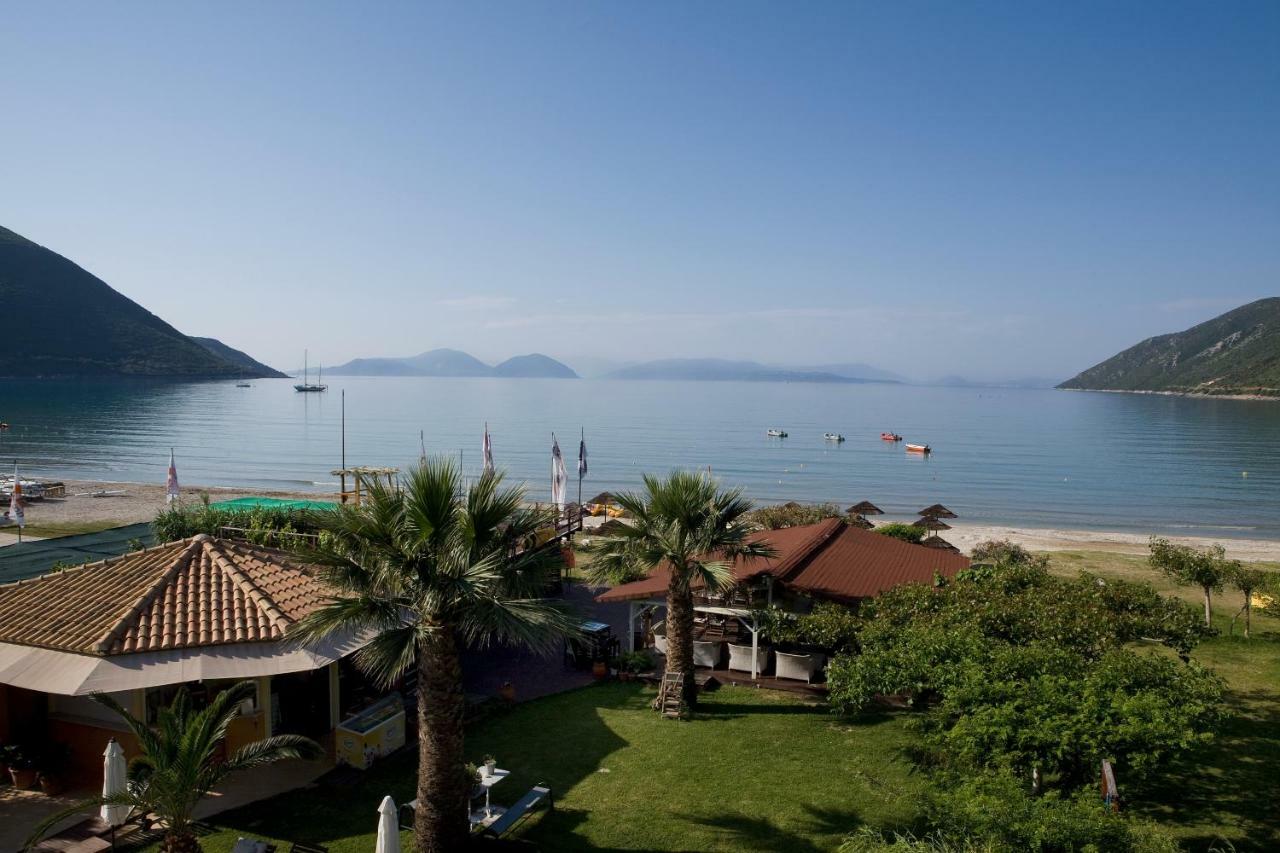 Nefeli Wind Club Aparthotel Vasiliki  Exterior photo